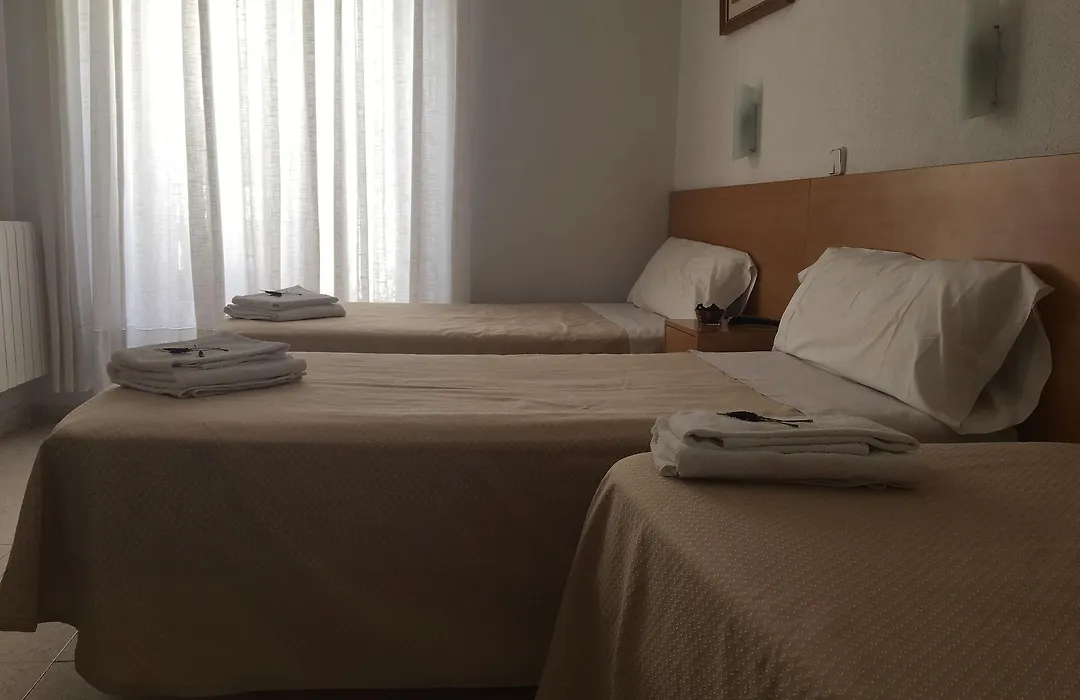 Hostal Residencia Lido-1